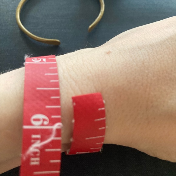 Set of four brass bangles - small wrists - Picture 7 of 7